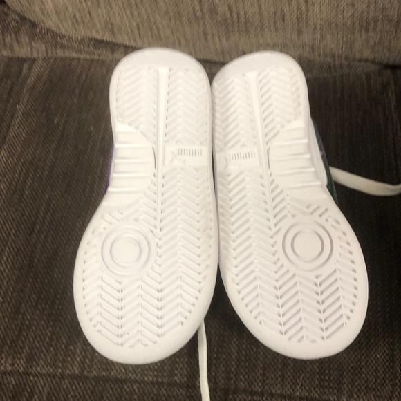 Puma - Picture 2 of 4